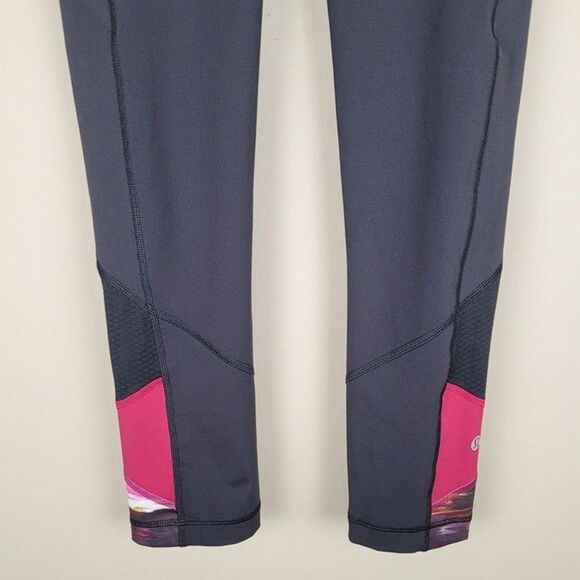 Lululemon Size 4 Pace Rival Crop Leggings Black Pigment Wind Berry Rumble Multi - Picture 5 of 12